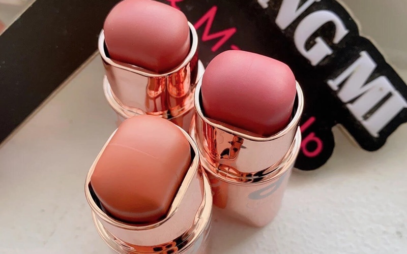 Mousse má hồng dạng thỏi O-TWO-O