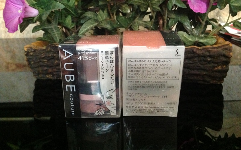 Phấn má hồng dạng bột Aube Couture designing puffy cheek