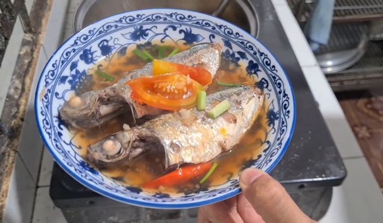 Cách làm cá trác kho cà chua ngon, ngọt thịt