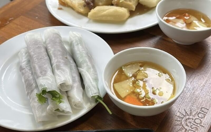 Phở cuốn Hưng Bền