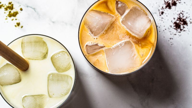 So sánh hàm lượng caffeine giữa matcha với cà phê