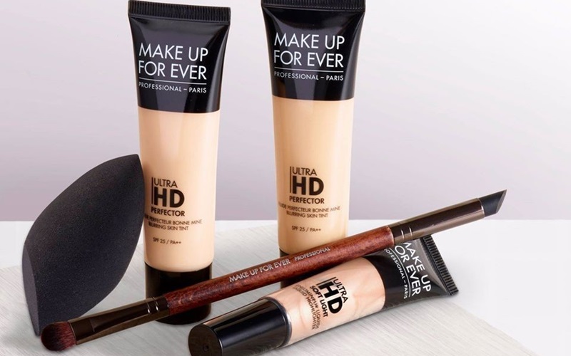 Kem bắt sáng Make Up For Ever Ultra HD Soft Light