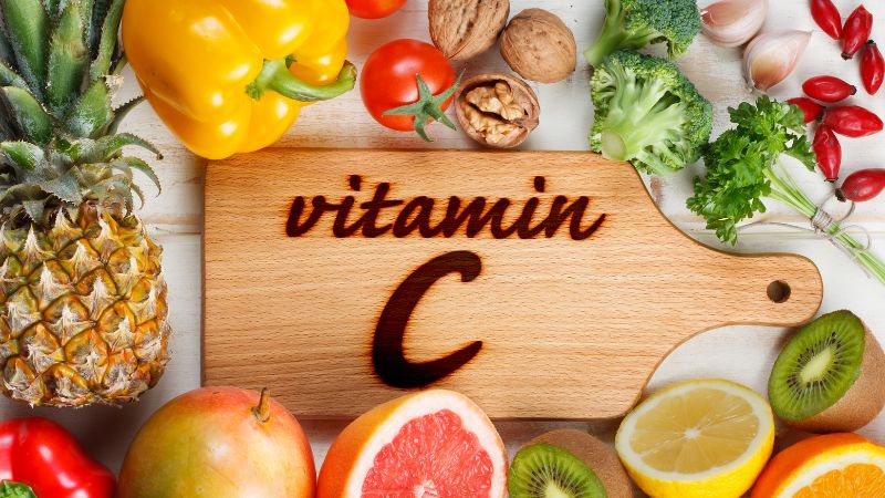 Cách bổ sung vitamin C để mái tóc khỏe đẹp
