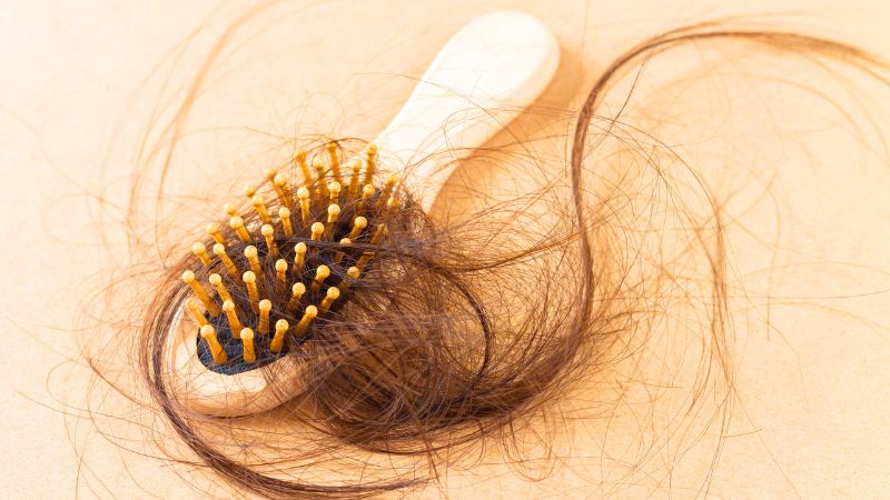 Cách cải thiện tình trạng rụng tóc