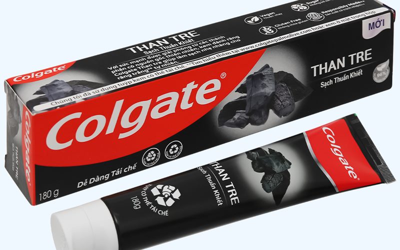 Kem đánh răng Colgate Thiên Nhiên than tre và bạc hà Kem đánh răng Colgate Thiên Nhiên than tre và bạc hà