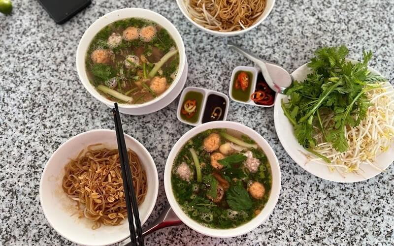 A Vòi Quán A Vòi Quán