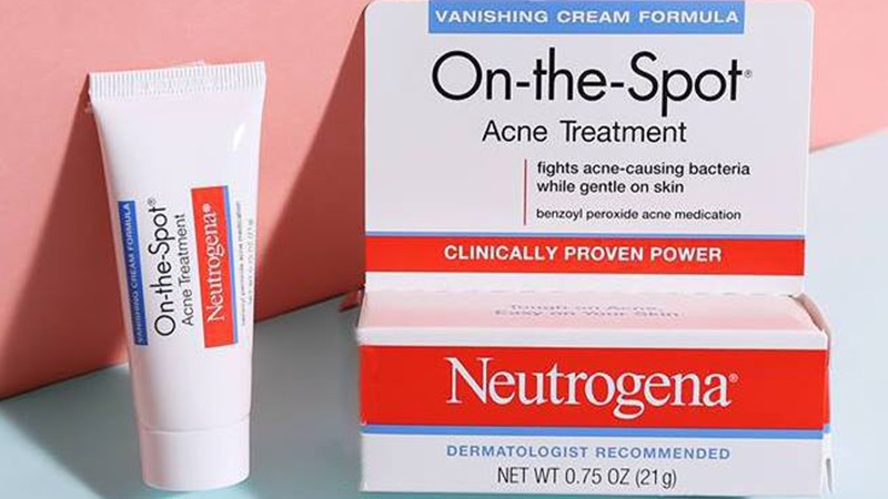 Kem trị mụn Neutrogena On The Spot Acne Treatment Kem trị mụn Neutrogena On The Spot Acne Treatment