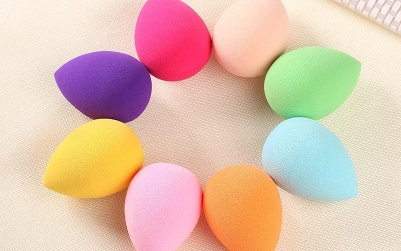 Mút trang điểm là gì?