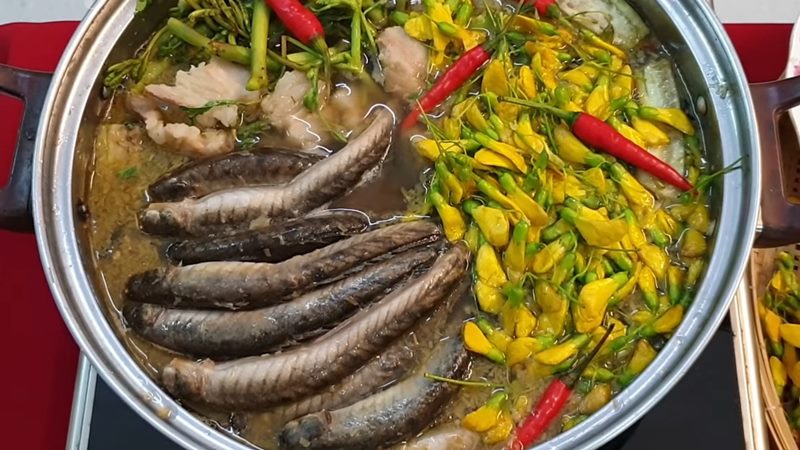 Nhà hàng sông Hậu