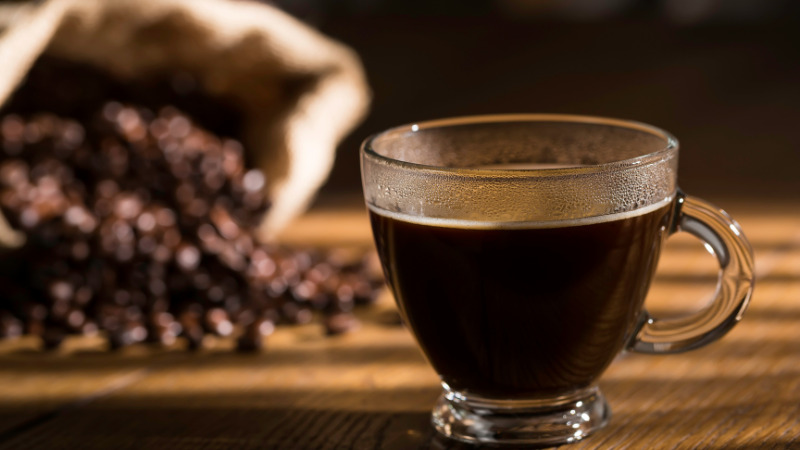Caffeine trong cà phê giúp tăng cường trao đổi chất, giảm cảm giác mệt mỏi Caffeine trong cà phê giúp tăng cường trao đổi chất, giảm cảm giác mệt mỏi