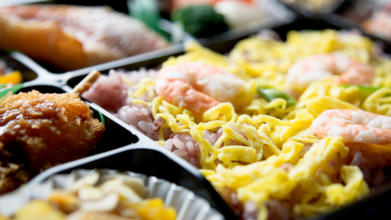 Người Pháp khi thưởng thức, họ ăn khẩu phần nhỏ, vừa đủ no Người Pháp khi thưởng thức, họ ăn khẩu phần nhỏ, vừa đủ no