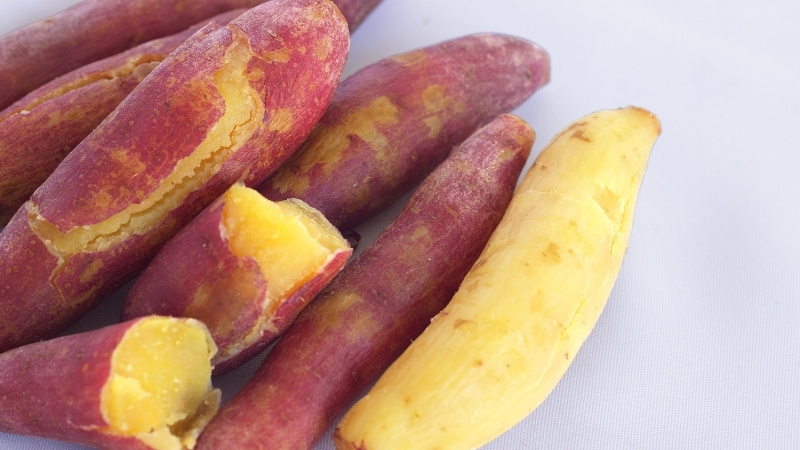 Luộc xong đổ bỏ nước, đun thêm 2-3 phút