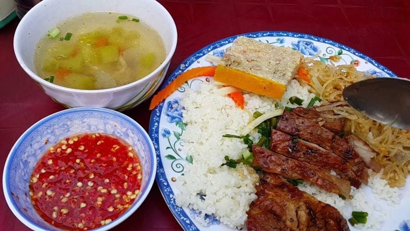 Quán Cơm Tấm 74
