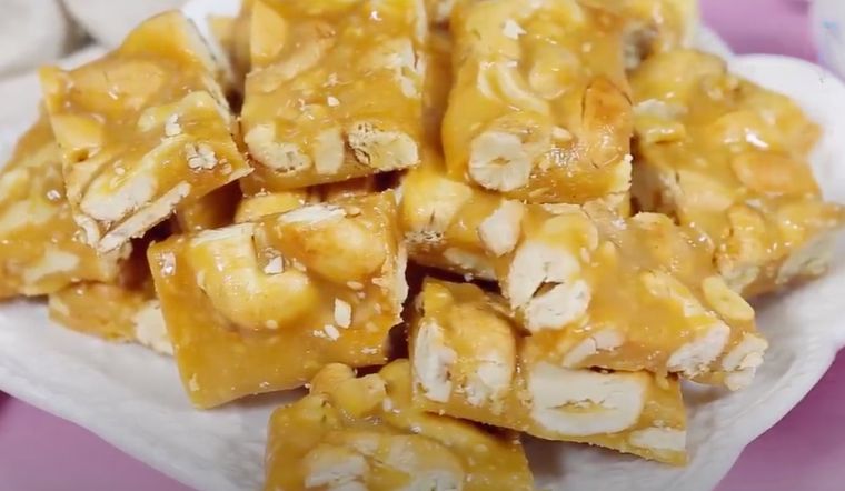 Cách làm kẹo hạt điều ngon dành cho người mê ăn vặt