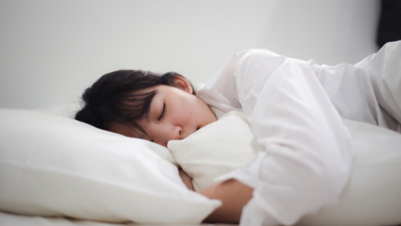 Giấc ngủ ảnh hưởng đến tân trạng, ngủ đủ giấc khiến não bộ phục hồi