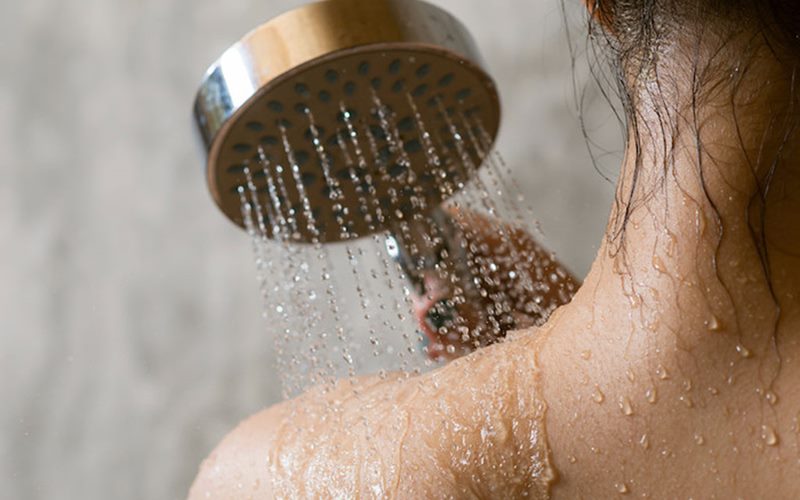 Bị zona không cần kiêng nước