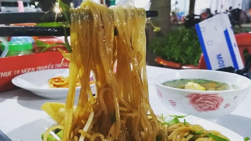 Tiệm Gù Điện Lực