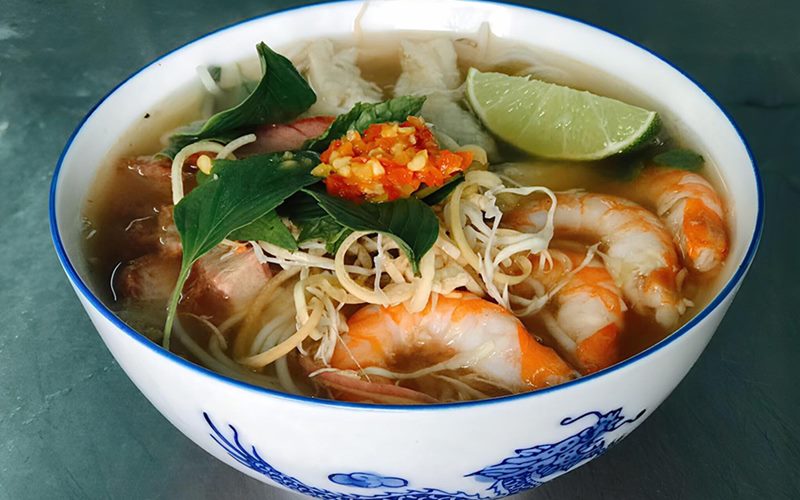 Quán Bún nước lèo Cô Nga