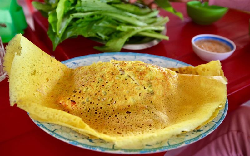 Bánh xèo giòn rụm của quán A Khánh Bánh xèo giòn rụm của quán A Khánh