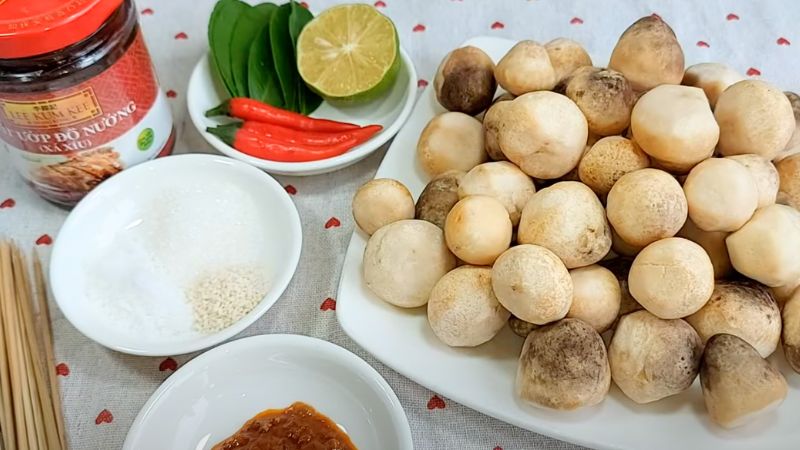 Nguyên liệu làm món nấm rơm nướng muối ớt Nguyên liệu làm món nấm rơm nướng muối ớt