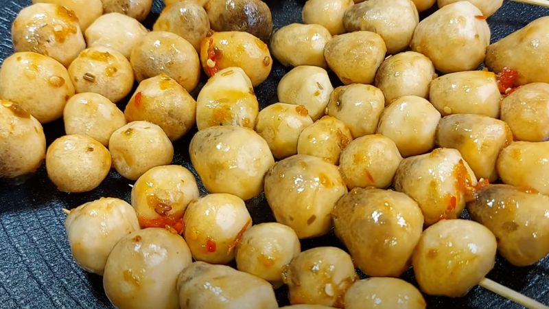 Nướng nấm rơm muối ớt Nướng nấm rơm muối ớt