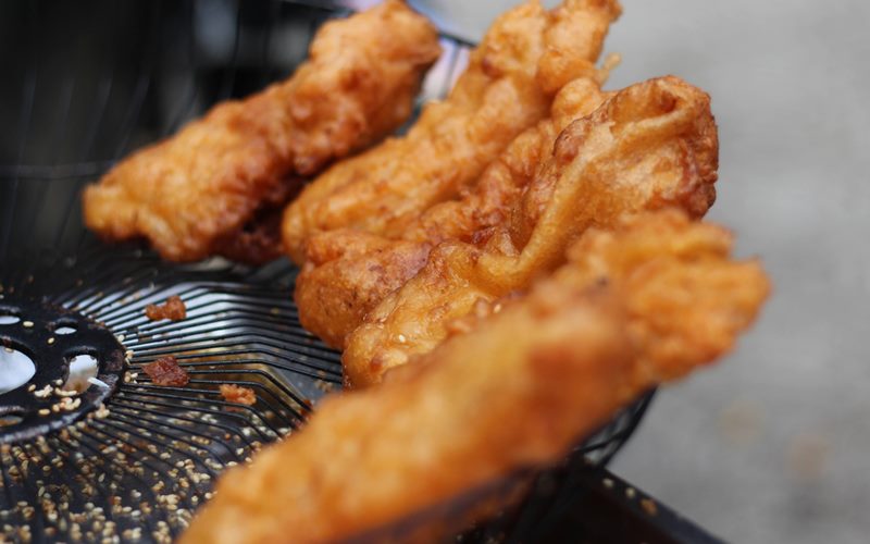 Chuối chiên mè Huỳnh Tấn Phát