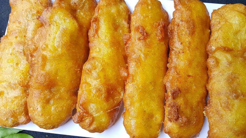 Bánh chuối chiên có màu vàng đẹp