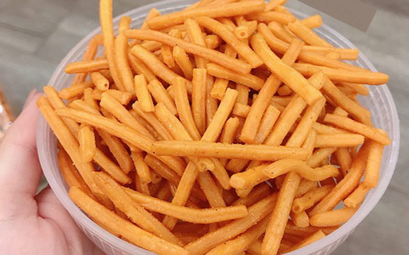Những lưu ý khi bà bầu ăn bim bim