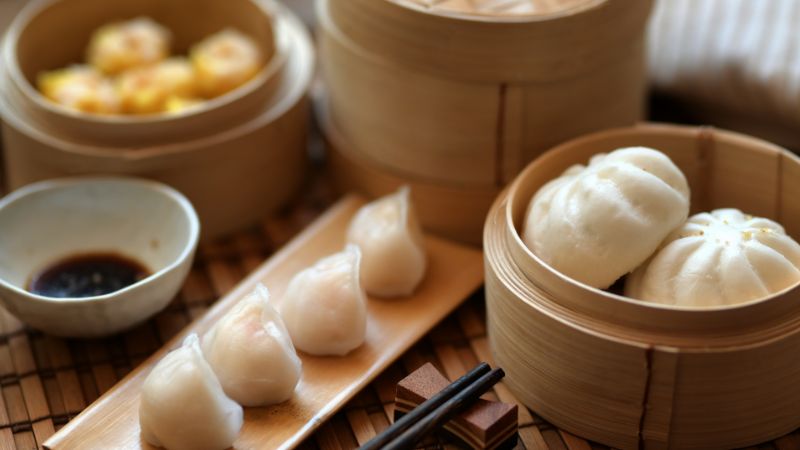 Bánh bao có hình dáng giống thỏi vàng, tượng trưng cho sự giàu có