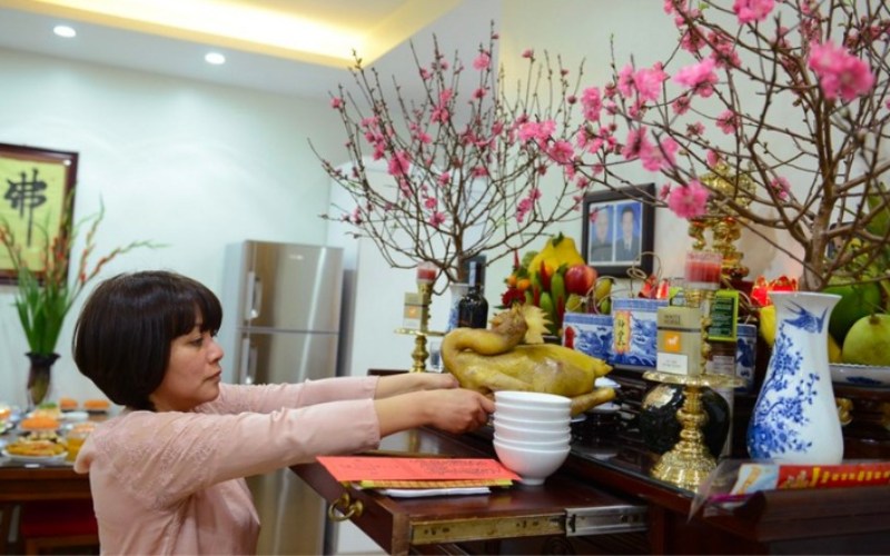 Những câu hỏi liên quan đến việc cúng giao thừa
