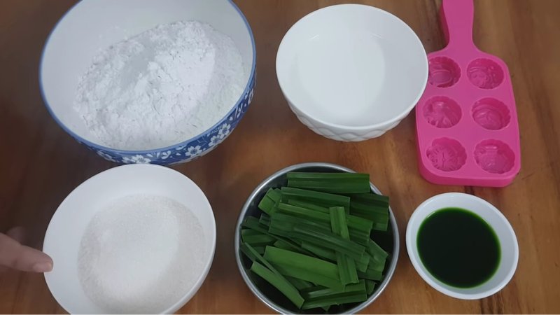 Nguyên liệu làm bánh in bột nếp