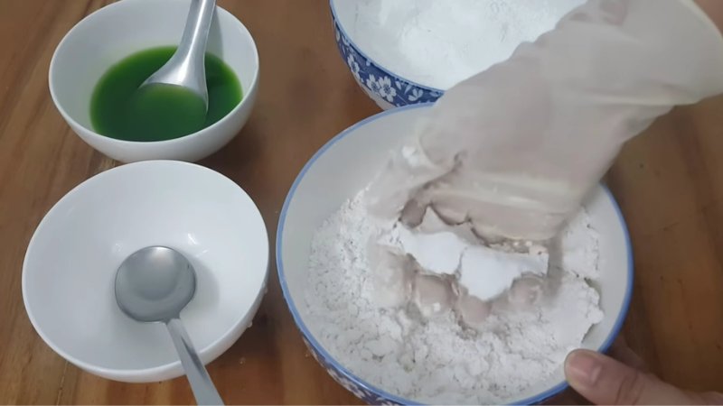 Trộn bột