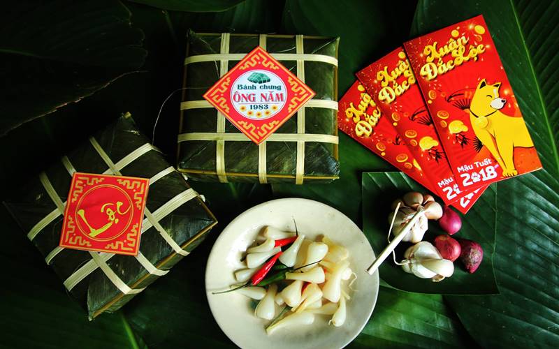 Trang trí mâm bánh chưng ngày Tết trong mâm cơm Tết