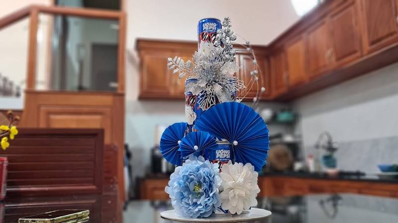 Tháp nước ngọt trang trí tết màu xanh