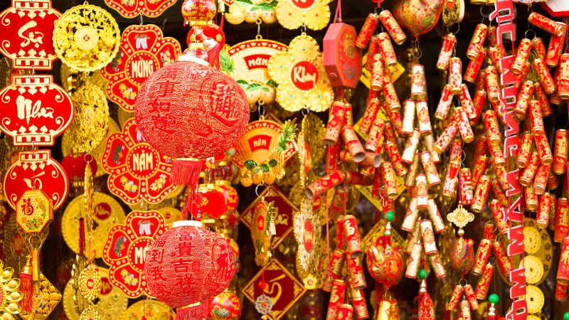 Mua phụ kiện trang trí cầu thang ngày Tết ở đâu giá rẻ uy tín tại TPHCM Mua phụ kiện trang trí cầu thang ngày Tết ở đâu giá rẻ uy tín tại TPHCM