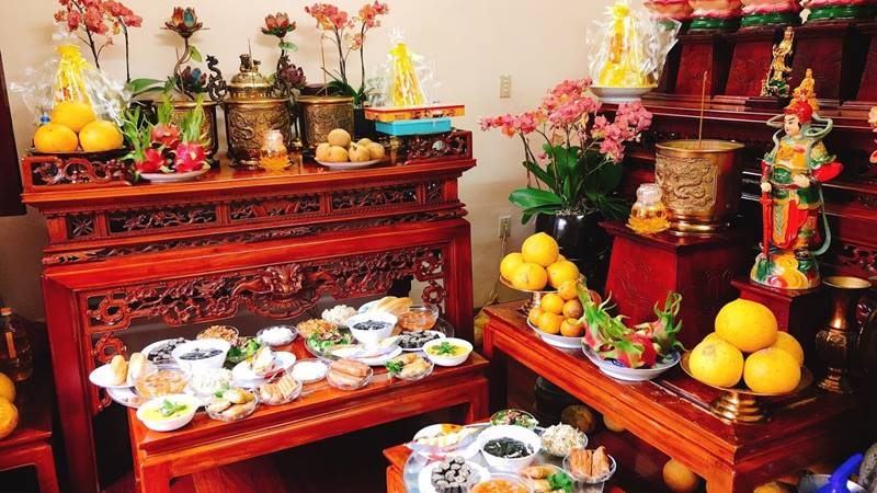 Một số lưu ý khi trang trí bàn thờ ngày Tết
