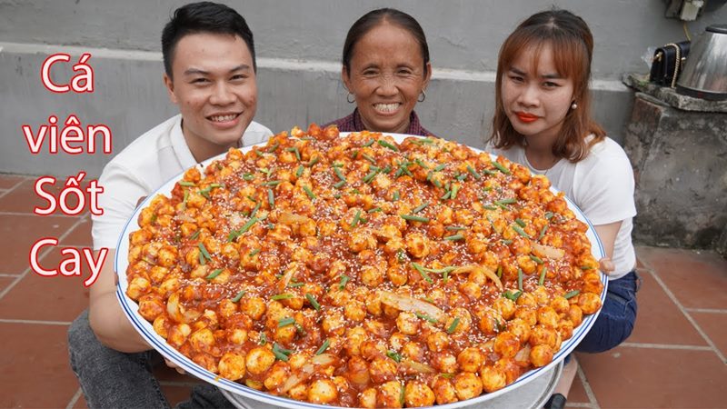 Bà Tân Vlog