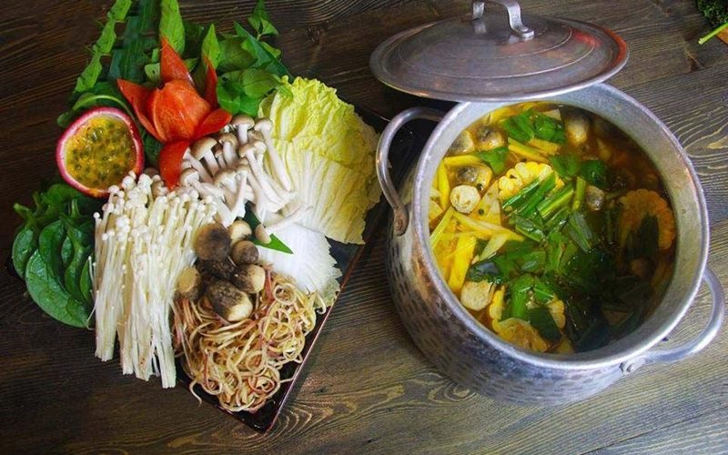 Quán chay Trúc Lâm Viên nổi tiếng với món lẩu chay Quán chay Trúc Lâm Viên nổi tiếng với món lẩu chay