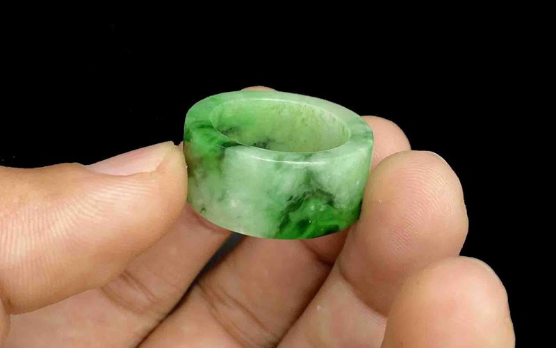 Cách lựa chọn ngọc cẩm thạch xanh chất lượng Cách lựa chọn ngọc cẩm thạch xanh chất lượng