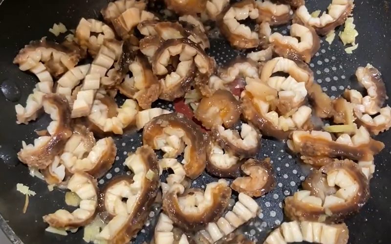 Xào hải sâm Xào hải sâm