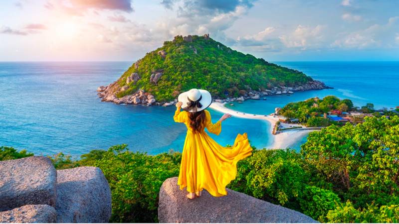 Gợi ý quà Valentine cho cung Sư Tử (23/7 - 22/8)
