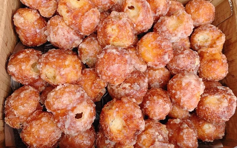 Bánh rán Bi Ron Xuân Diệu nổi tiếng Bánh rán Bi Ron Xuân Diệu nổi tiếng