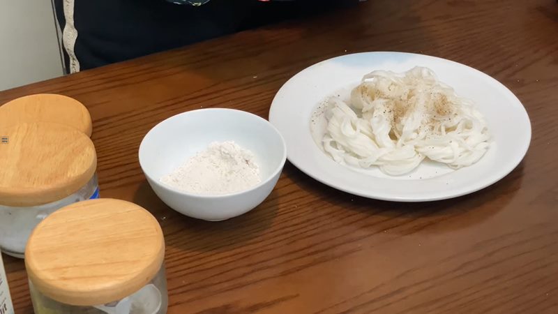Ướp bánh phở