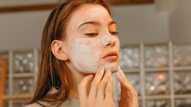 Chọn sản phẩm theo tình trạng da và mùa