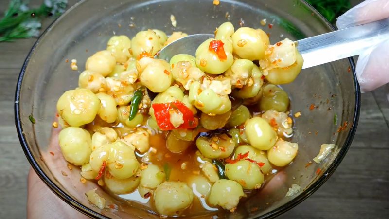 chùm ruột dầm mắm đường