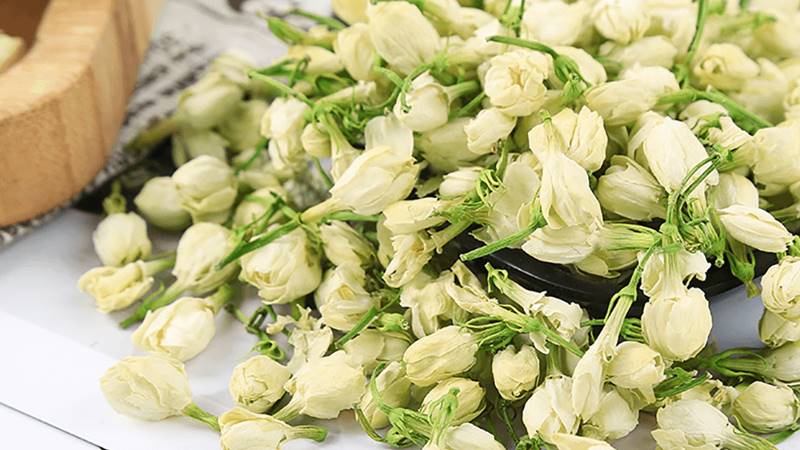 Hoa nhài khô: Thuần khiết, thanh cao, tình yêu chân thành Hoa nhài khô: Thuần khiết, thanh cao, tình yêu chân thành