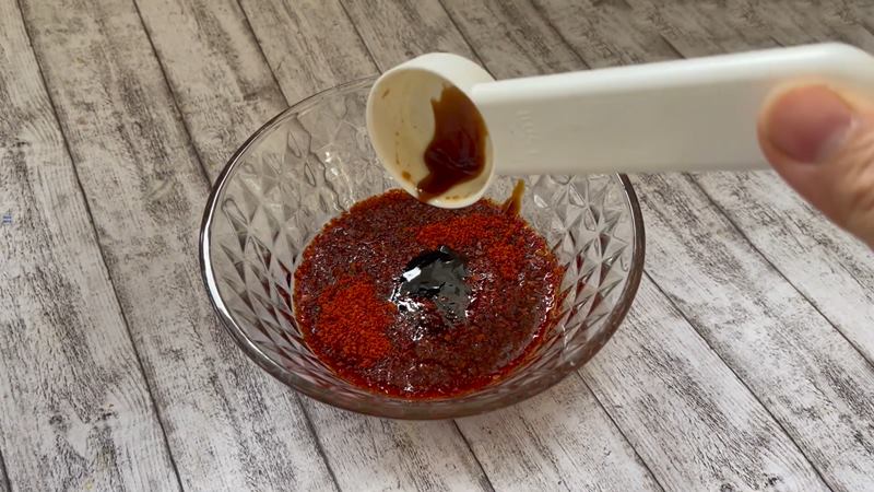 Làm sốt xào cay