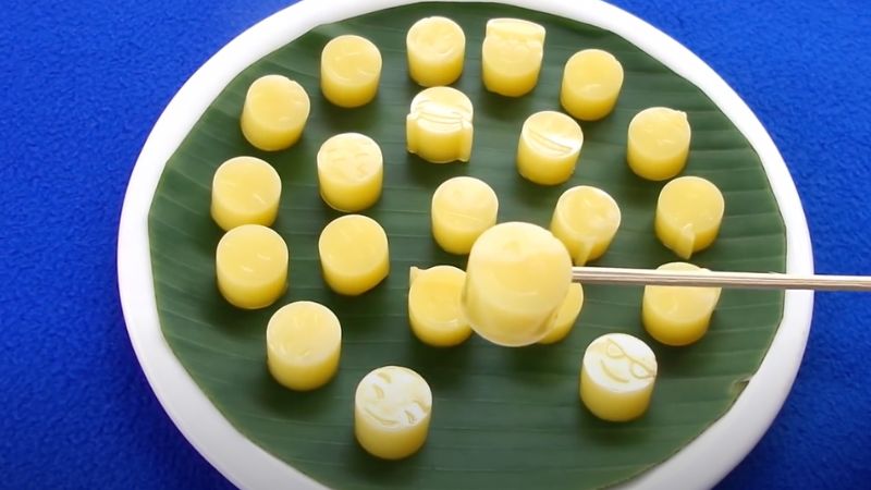 Thưởng thức kẹo bắp