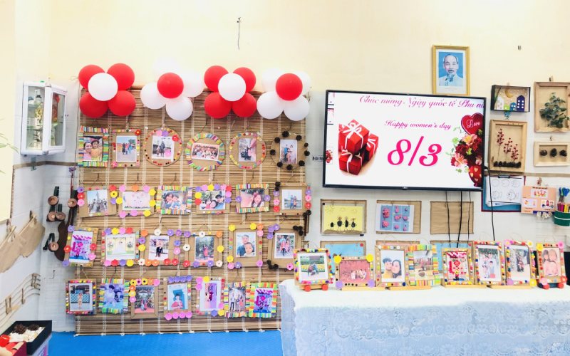 Bé vui sáng tạo – Trang trí lớp học đón 8/3! Bé vui sáng tạo – Trang trí lớp học đón 8/3!