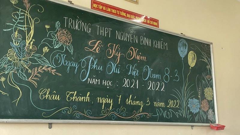 Gợi ý trang trí bảng 8/3 ấn tượng nhất